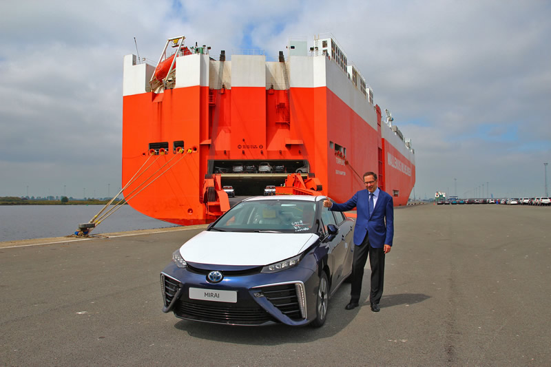 toyota mirai 02