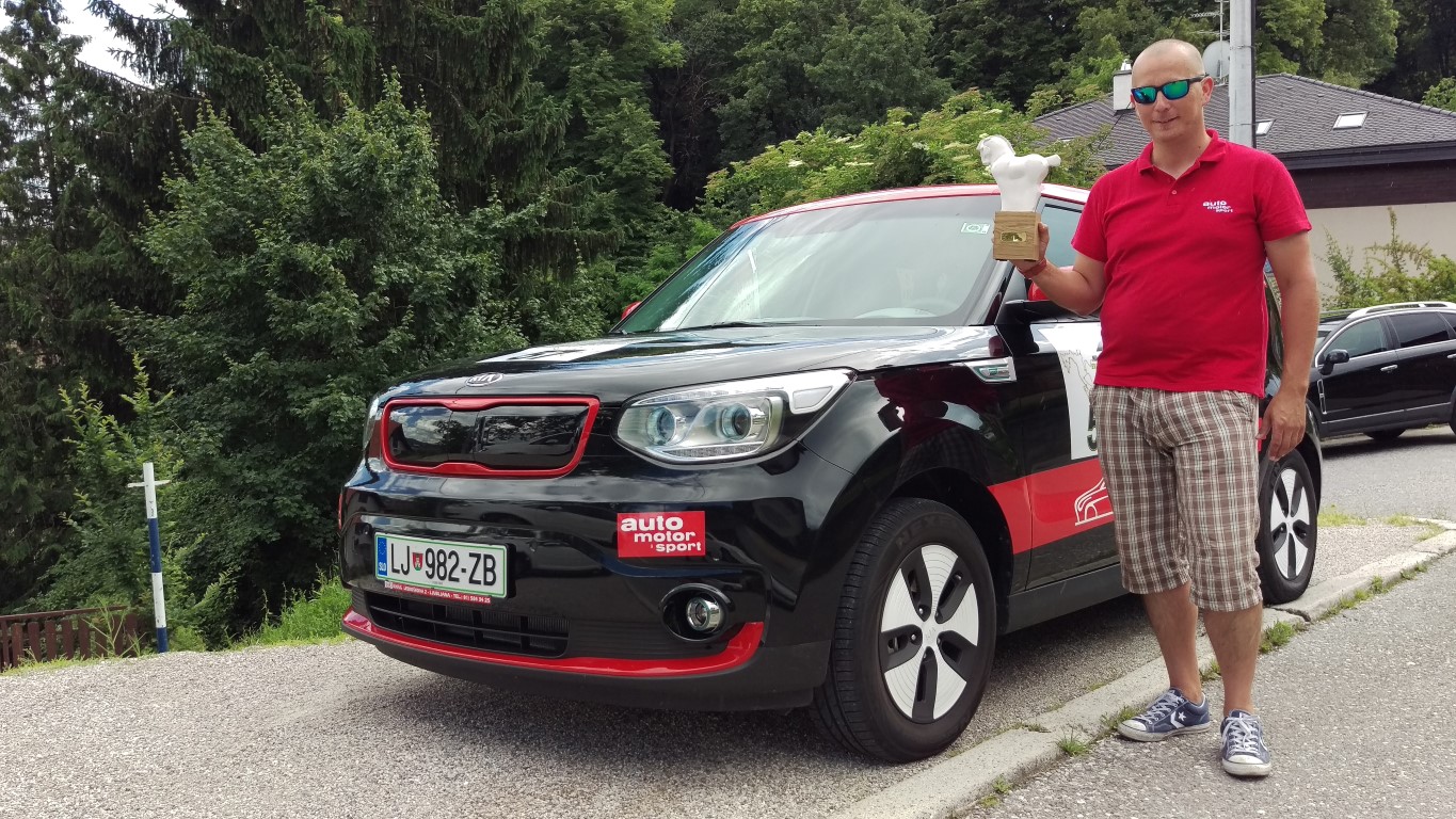 kia soul ev rally